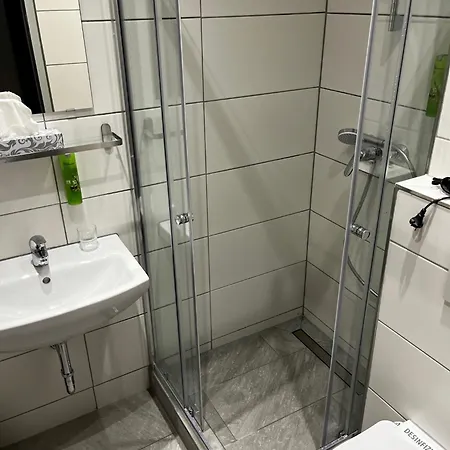 Jägerhaus Hotel 3*