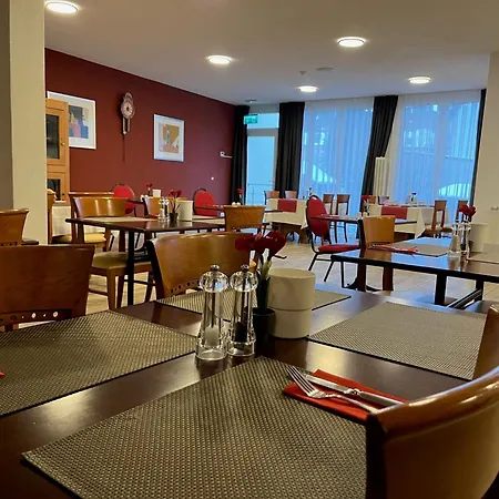 Jaegerhaus In Am Hohentwiel سينغن