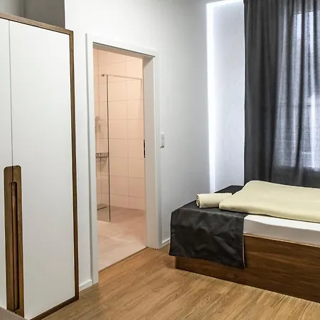 Jaegerhaus In Am Hohentwiel 3* Singen