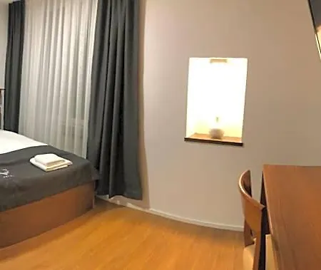 Jaegerhaus In Am Hohentwiel Hotel 3*