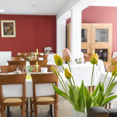 Jaegerhaus In Am Hohentwiel Hotel