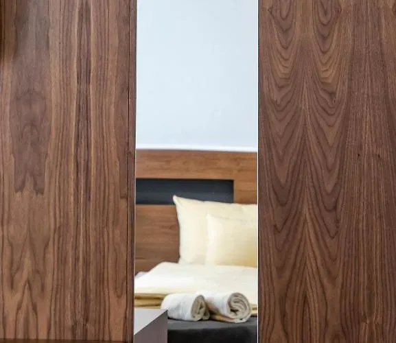 Jaegerhaus In Am Hohentwiel 3* 징엔