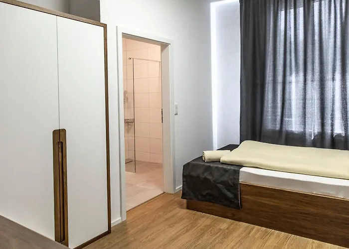 Jaegerhaus In Am Hohentwiel 3* 징엔